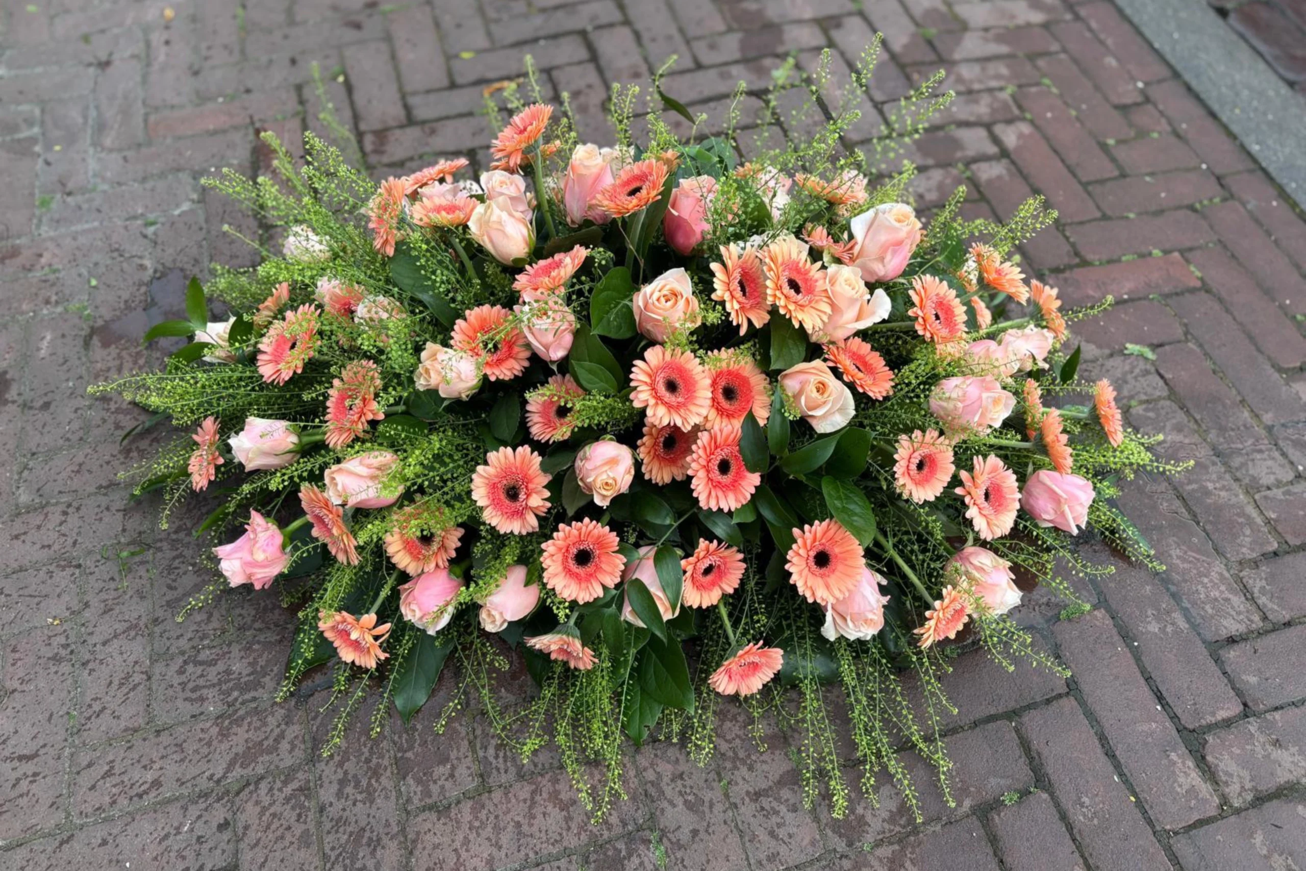 Persoonlijk samengesteld afscheidsbloemwerk van Hello Bloom in Hilversum